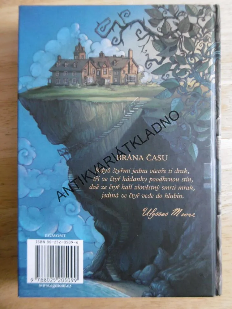 BRÁNA ČASU, ULYSSES MOORE, **an