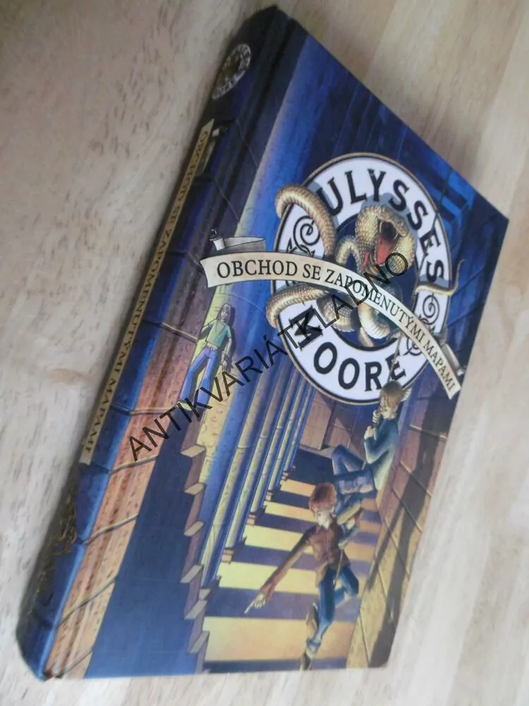 OBCHOD SE ZAPOMENUTÝMI MAPAMI, ULYSSES MOORE, **an