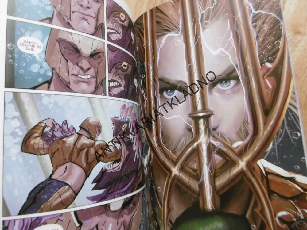 AQUAMAN, NA DNĚ, KOMIKS DC COMICS,