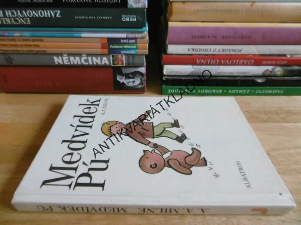 MEDVÍDEK PÚ, A.A.MILNE, ZÁPAL, 1984, **an