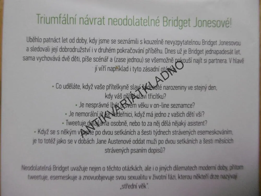 BRIDGET JONESOVÁ: LÁSKOU ŠÍLENÁ, HELEN FIELDINGOVÁ, **an