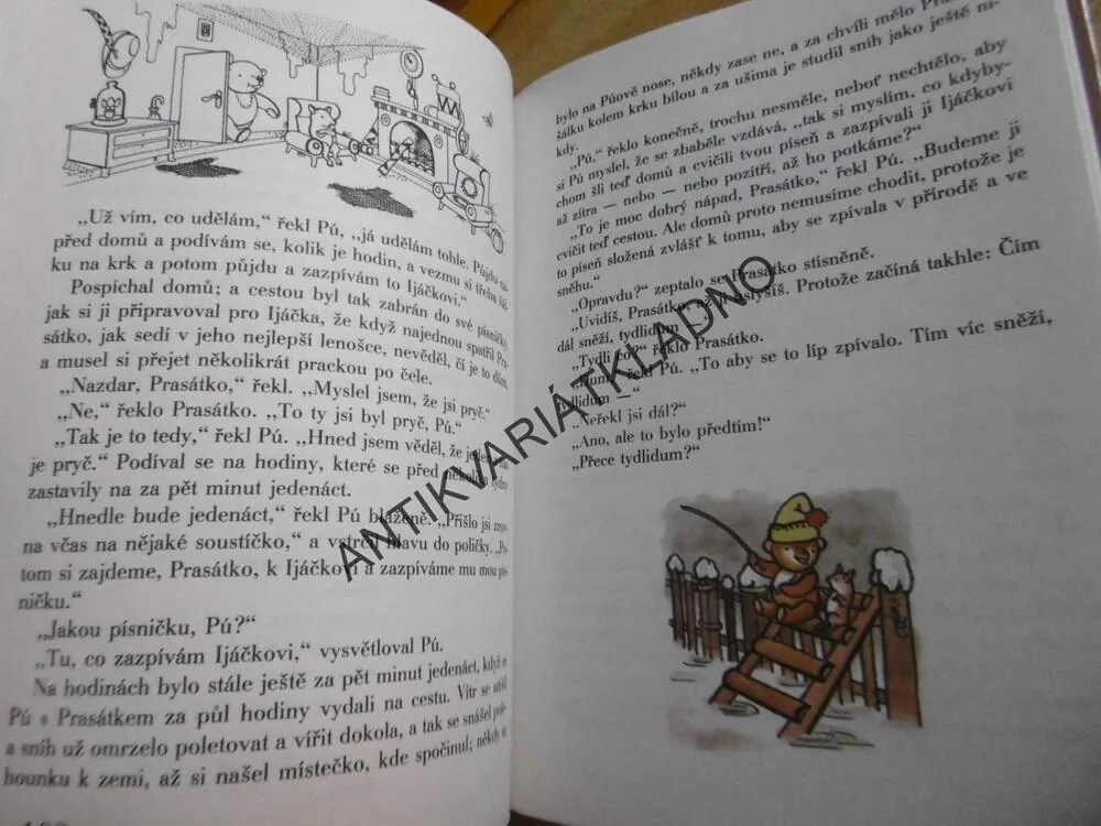 MEDVÍDEK PÚ, A.A.MILNE, JAROMÍR ZÁPAL, 1988,