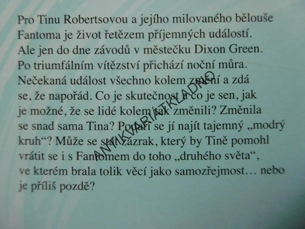 MODRÝ KRUH, ELEANOR JONES, **an