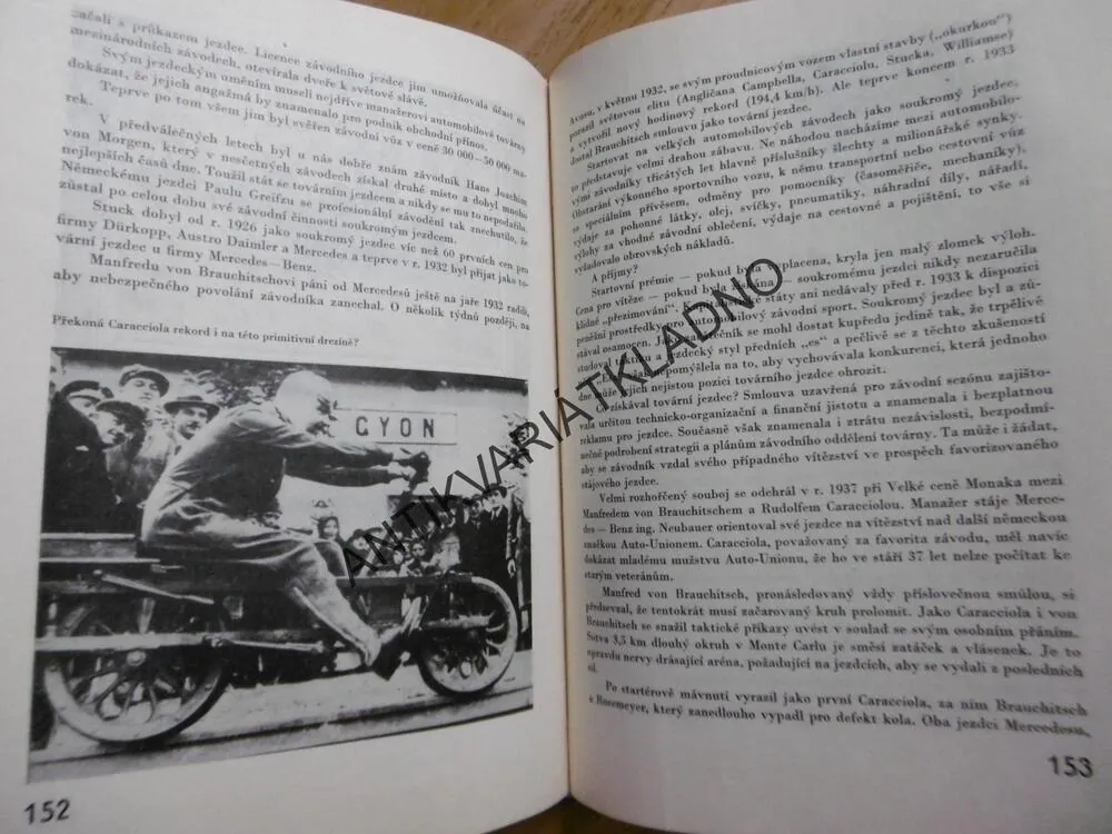 VTEŘINY ZA VOLANTEM, HAUSMAN, KOVÁŘÍK, 1968, **an