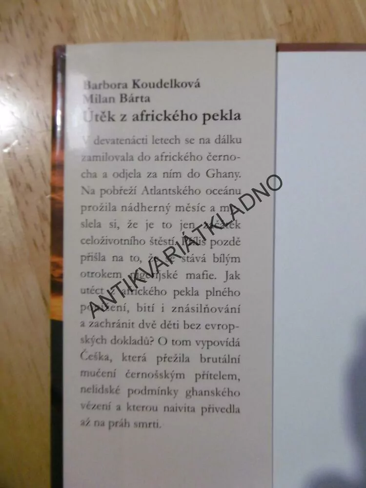 ÚTĚK Z AFRICKÉHO PEKLA, BARBORA KOUDELKOVÁ, MILAN BÁRTA,**an