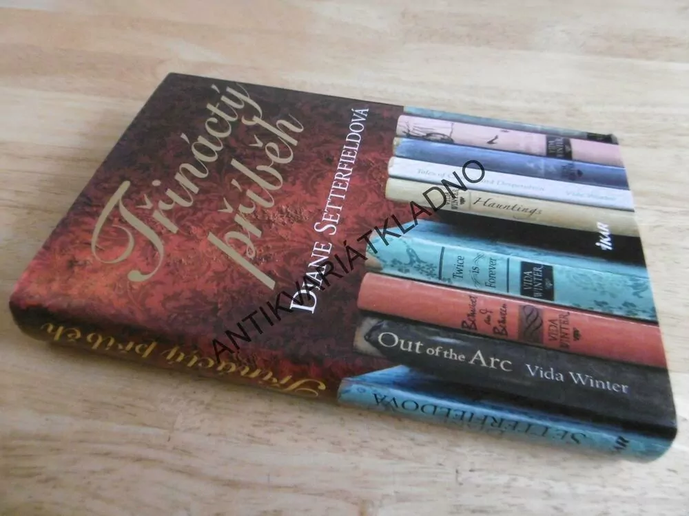 TŘINÁCTÝ PŘÍBĚH, DIANE SETTERFIELDOVÁ, **an