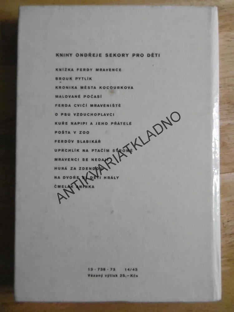 UPRCHLÍK NA PTAČÍM STROMĚ, ONDŘEJ SEKORA, 1981, **an