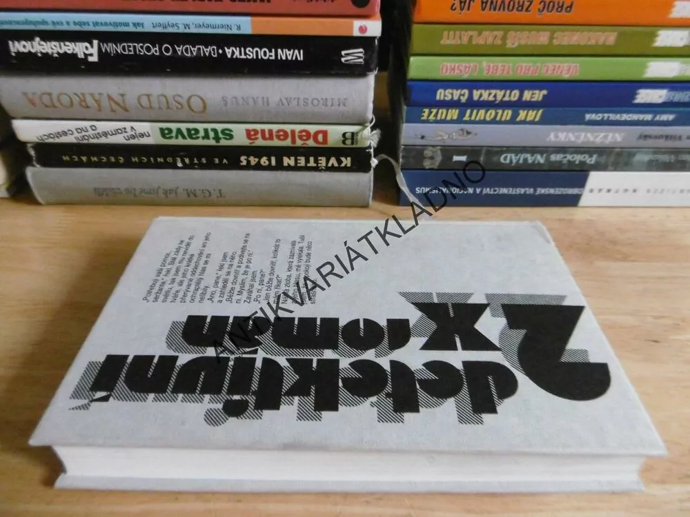 A CO BUDE SE MNOU?, ZÁKON DŽUNGLE, JAMES HADLEY CHASE