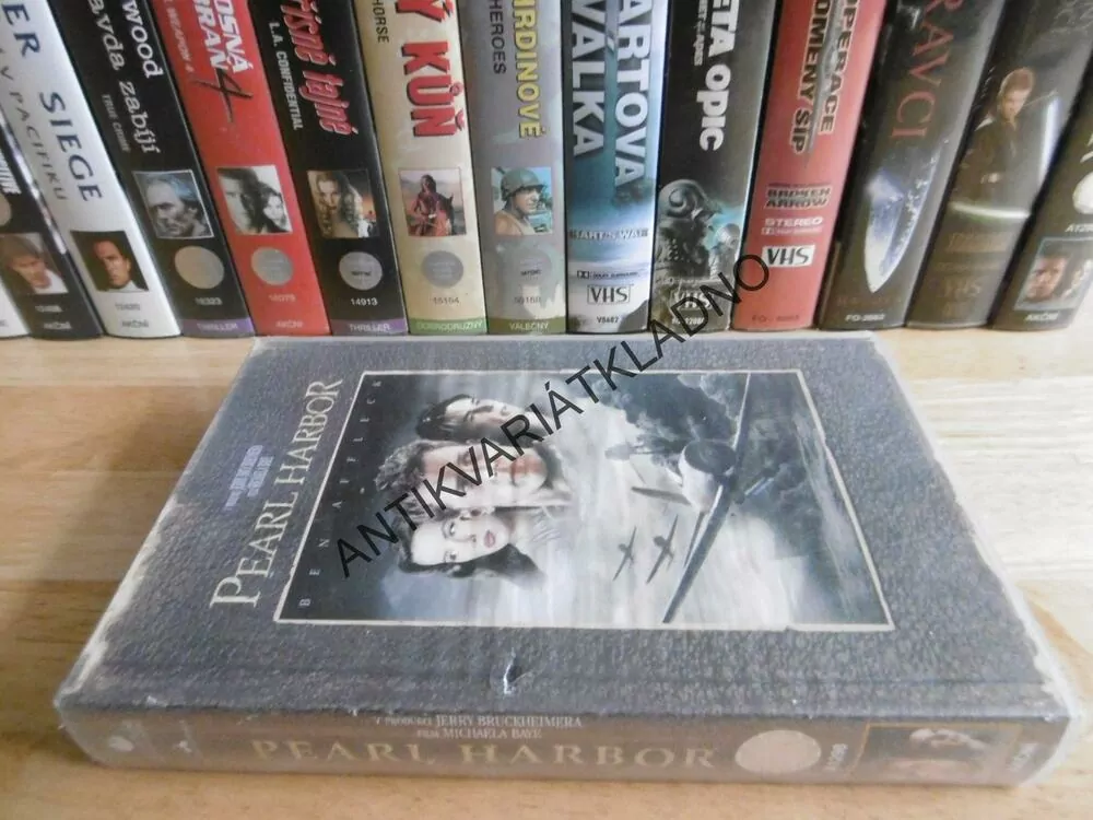 PEARL HARBOR, VHS, pěkný obal!