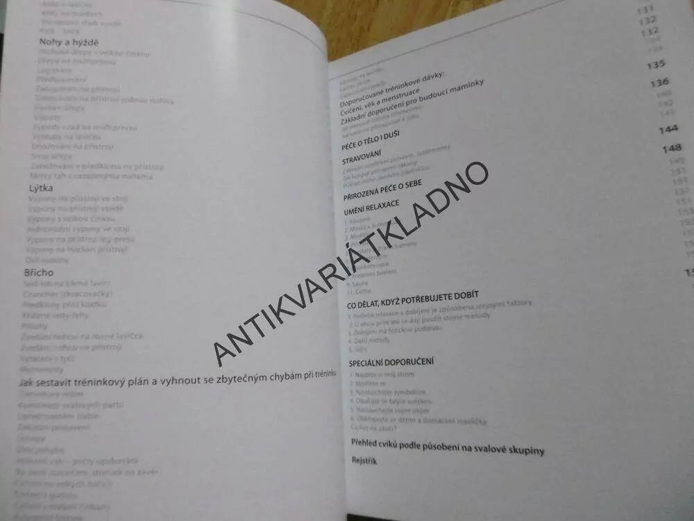 KRÁSNÁ, ZDRAVÁ A FIT V KAŽDÉM VĚKU, NATALIE A. ROLLKO, **an