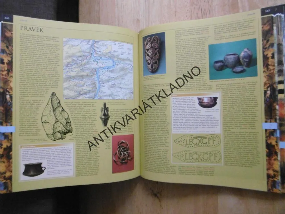 ČESKO, A-Z UNIVERSUM, DĚJINY, MÍSTOPIS, OSOBNOSTI, PAMÁTKY, PŘÍRODA, UMĚNÍ, **an