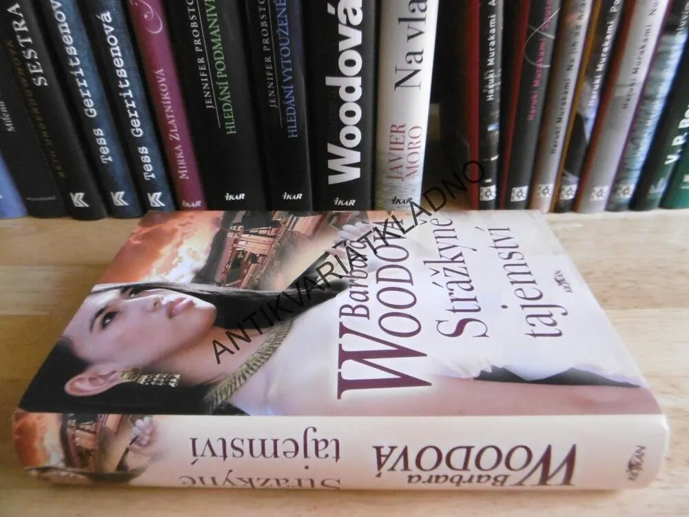 STRÁŽKYNĚ TAJEMSTVÍ, BARBARA WOODOVÁ, **an