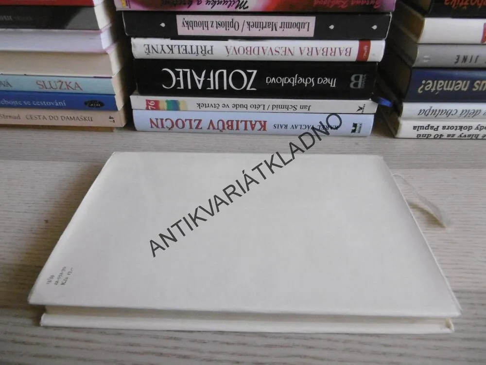 SMĚŠNÉ LÁSKY, MILAN KUNDERA,