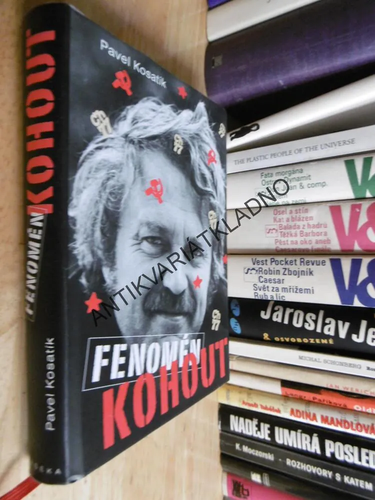 FENOMÉN KOHOUT, PAVEL KOSATÍK, **an