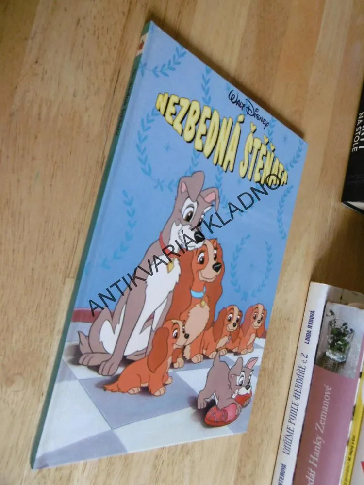 NEZBEDNÁ ŠTĚŇATA, LADY A TRAMP, WALT DISNEY, **an