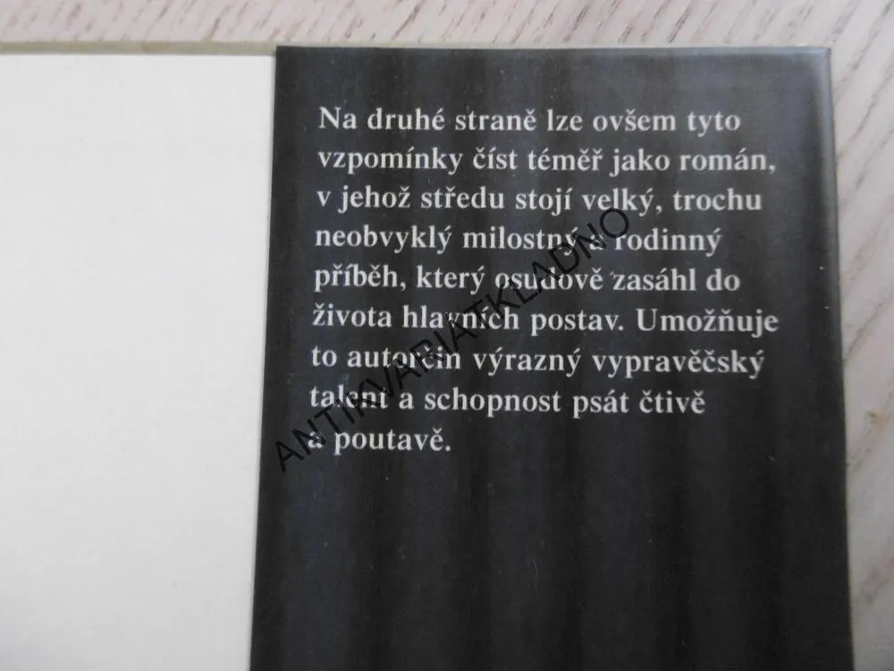 SVĚTLA PAMĚTI, ZUZANA ŠVABINSKÁ, **an