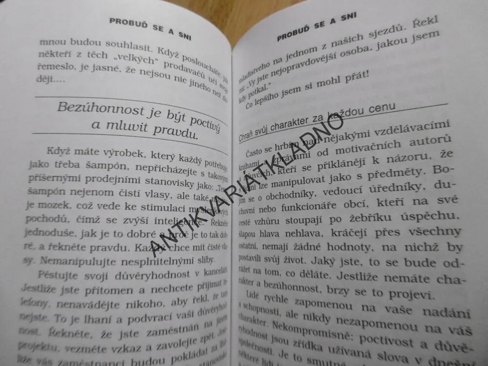 PROBUĎ SE A SNI, PAT MESITI, **an