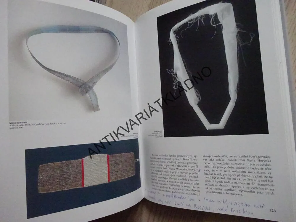 PROMĚNY ČESKÉHO ŠPERKU NA KONCI 20. STOLETÍ, ALENA KŘÍŽOVÁ, **an