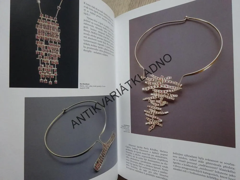 PROMĚNY ČESKÉHO ŠPERKU NA KONCI 20. STOLETÍ, ALENA KŘÍŽOVÁ, **an