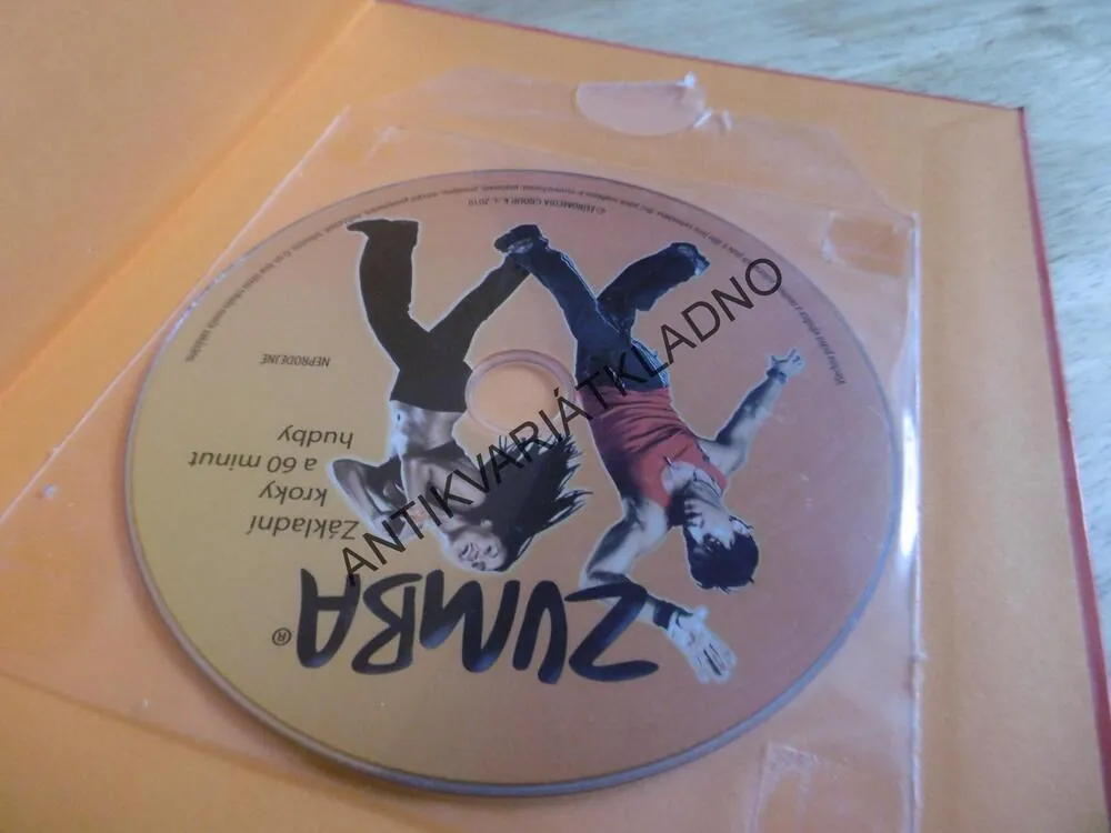 ZUMBA, BETO PEREZ, TANEC, AEROBIK, ROBINSONOVÁ, **an