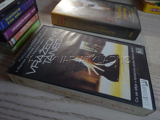 VRAŽEDNÝ TANEC, VHS VIDEOKAZETA