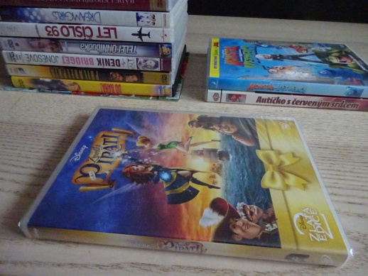 ZVONILKA A PIRÁTI, DVD FILM