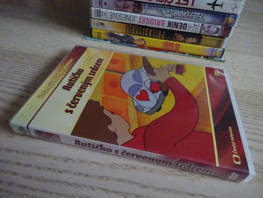 AUTÍČKO S ČERVENÝM SRDCEM, DVD FILM