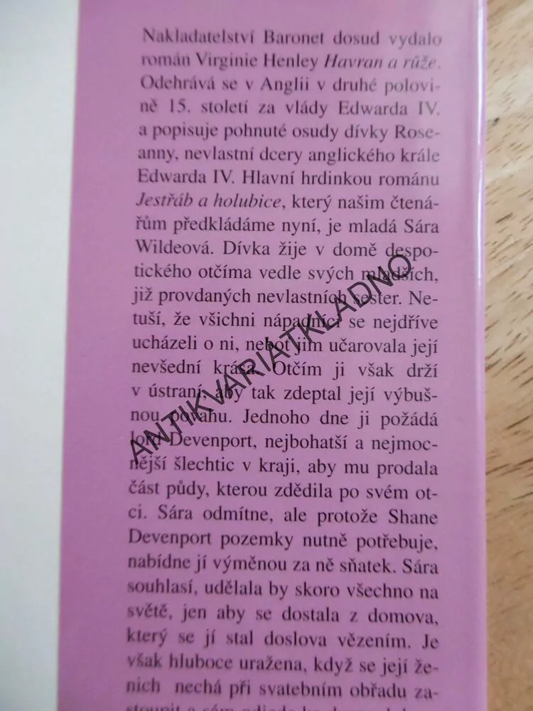 JESTŘÁB A HOLUBICE, VIRGINIA HENLEY,