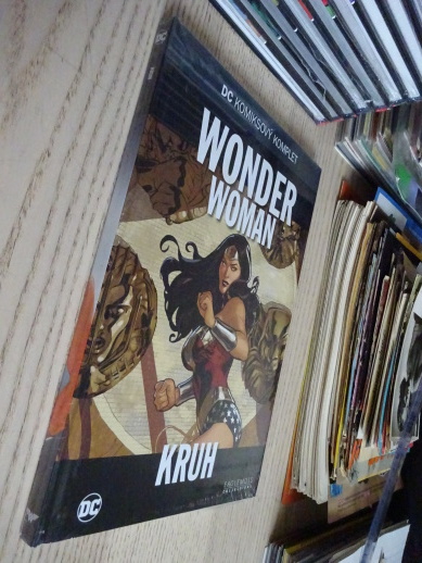 WONDER WOMAN, KRUH, KOMIKS DC COMICS 30, **an