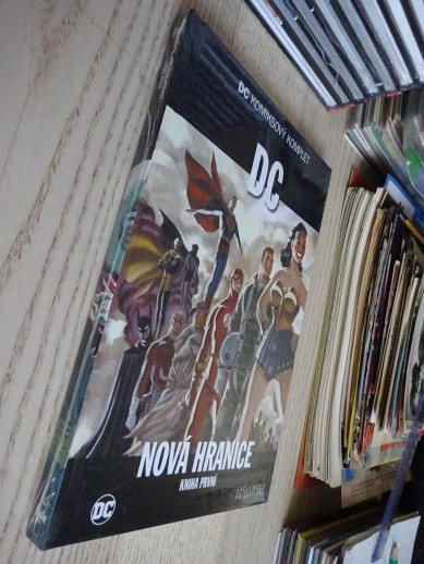 DC, NOVÁ HRANICE, KNIHA PRVNÍ, KOMIKS DC COMICS 48, **an