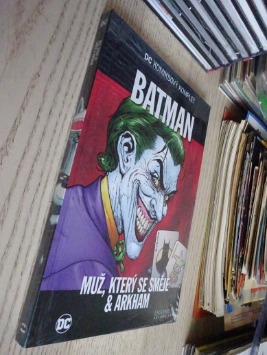 BATMAN, MUŽ, KTERÝ SE SMĚJE A ARKHAM, KOMIKS DC COMICS 53, **an