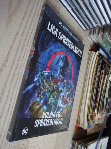 LIGA SPRAVEDLNOSTI, VOLÁNÍ PO SPRAVEDLNOSTI, KOMIKS DC COMICS 56, **an