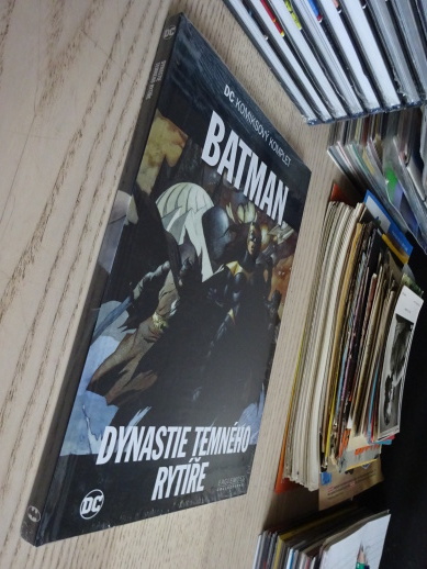 BATMAN, DYNASTIE TEMNÉHO RYTÍŘE, KOMIKS DC COMICS 66, **an