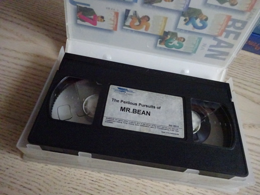 BEAN 5, VHS VIDEOKAZETA