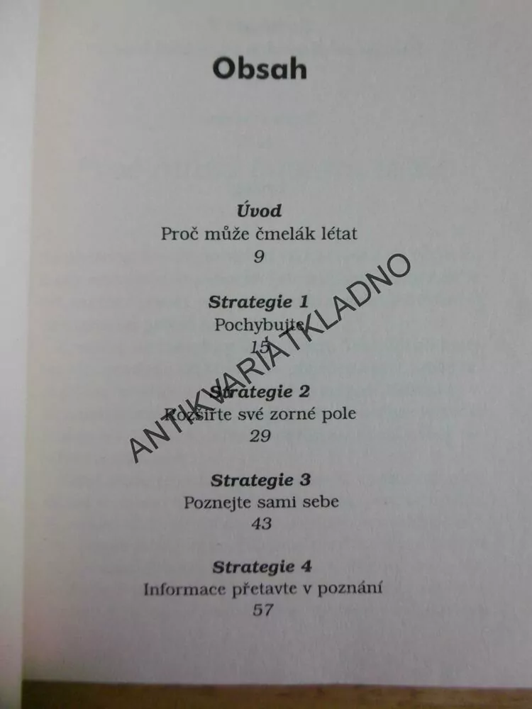ČMELÁCI PŘECE NEMOHOU LÉTAT... BARRY SISKIND