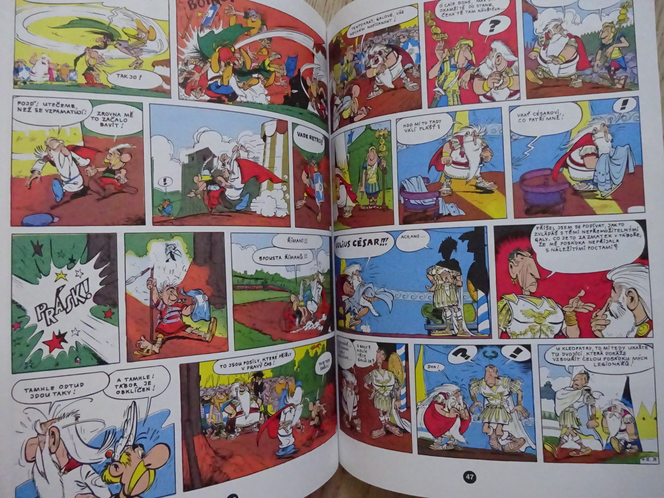 ASTERIX Z GALIE, ASTERIXOVA DOBRODRUŽSTVÍ I., KOMIKS, UDERZO