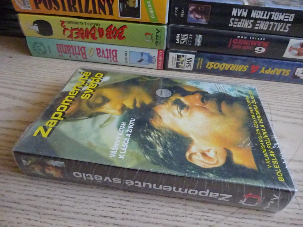 ZAPOMENUTÉ SVĚTLO, VHS VIDEOKAZETA