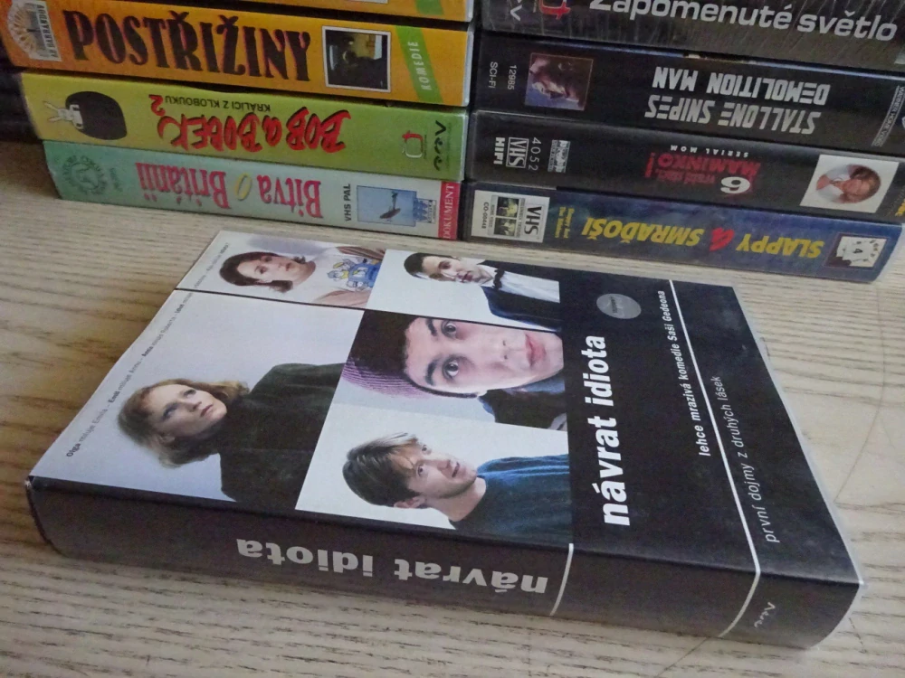 NÁVRAT IDIOTA, VHS VIDEOKAZETA