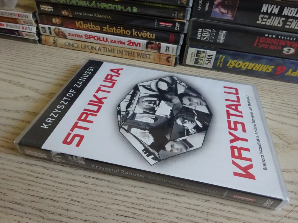 STRUKTURA KRYSTALU, DVD FILM