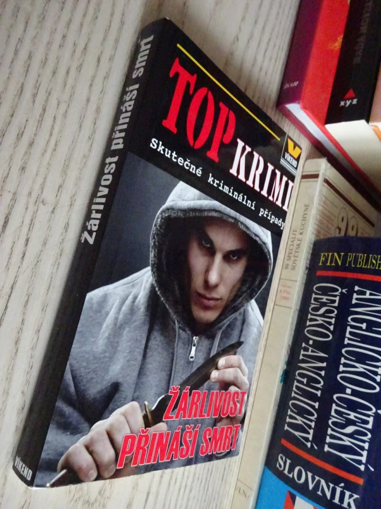ŽÁRLIVOST PŘINÁŠÍ SMRT, TOP KRIMI, **an
