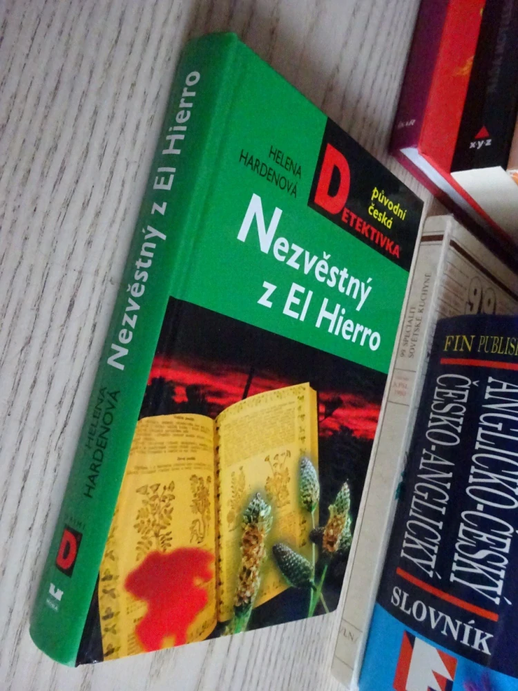 NEZVĚSTNÝ Z EL HIERRO, HELENA HARDENOVÁ, **an