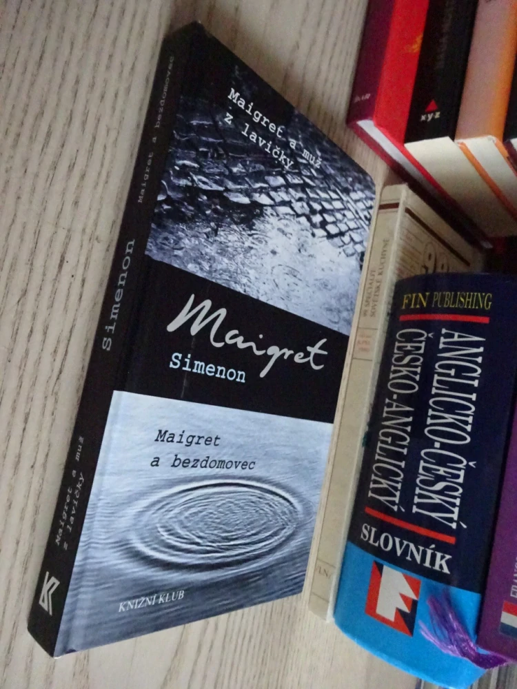 MAIGRET A MUŽ Z LAVIČKY, MAIGRET A BEZDOMOVEC, GEORGES SIMENON, **an
