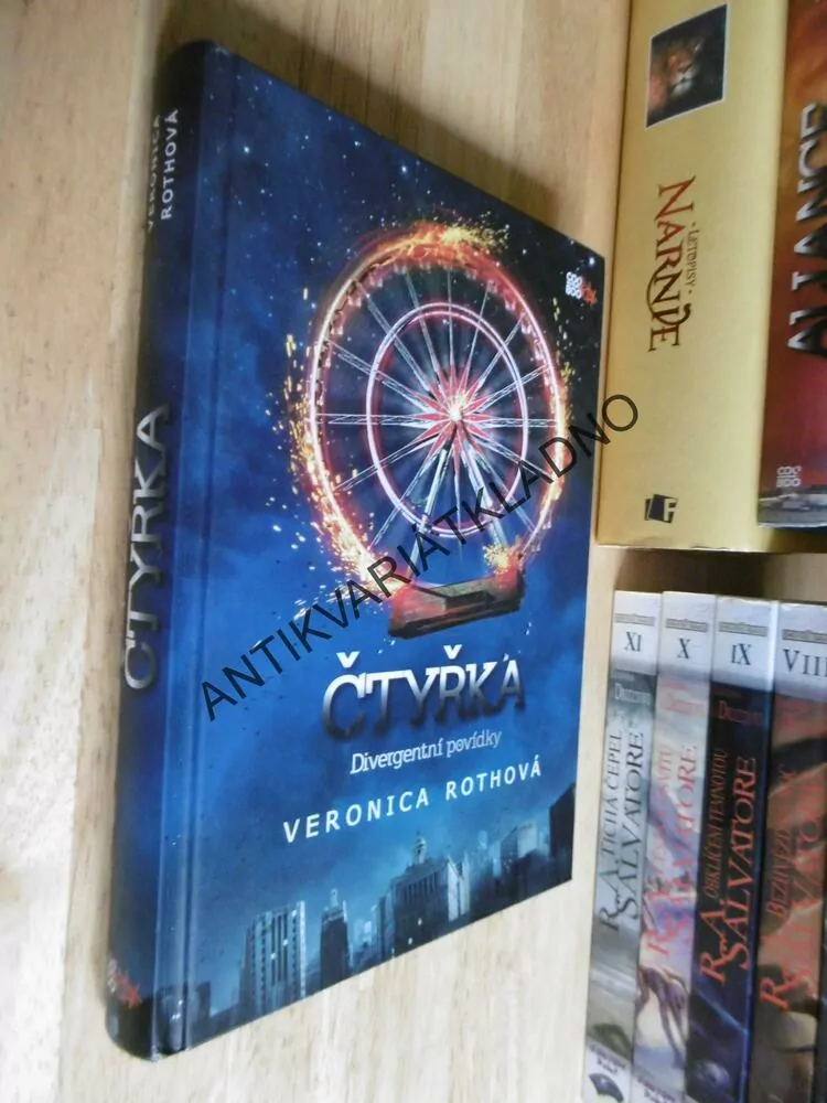 ČTYŘKA, DIVERGENTNÍ POVÍDKY, VERONICA ROTHOVÁ, **an