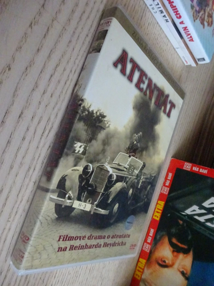 ATENTÁT, DVD FILM