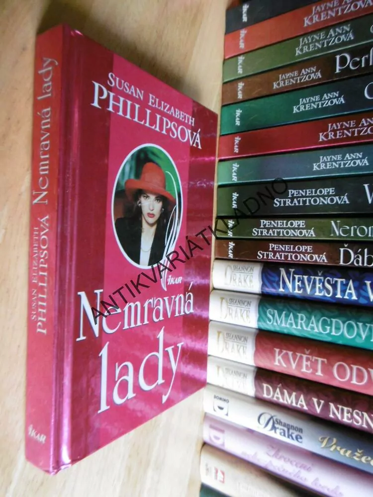 NEMRAVNÁ LADY, SUSAN ELIZABETH PHILLIPSOVÁ, **an