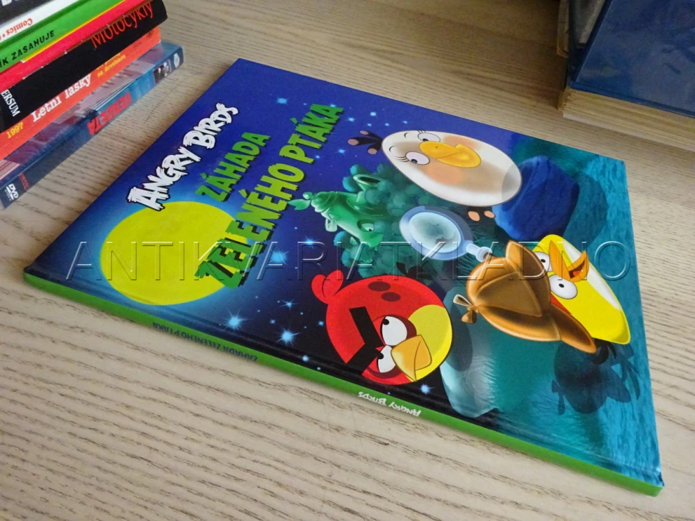 ANGRY BIRDS, ZÁHADA ZELENÉHO PTÁKA, **an