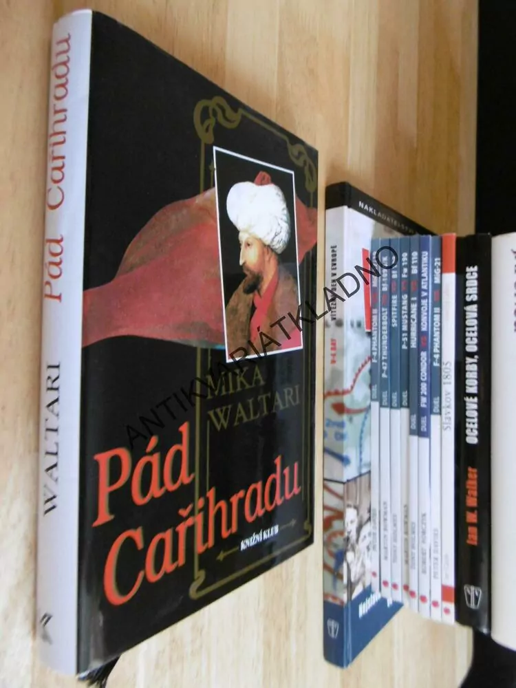 PÁD CAŘIHRADU, MIKA WALTARI