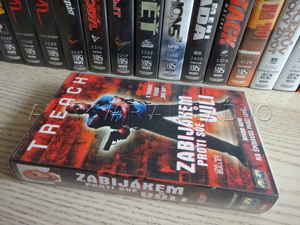 ZABIJÁKEM PROTI SVÉ VŮLI, VHS