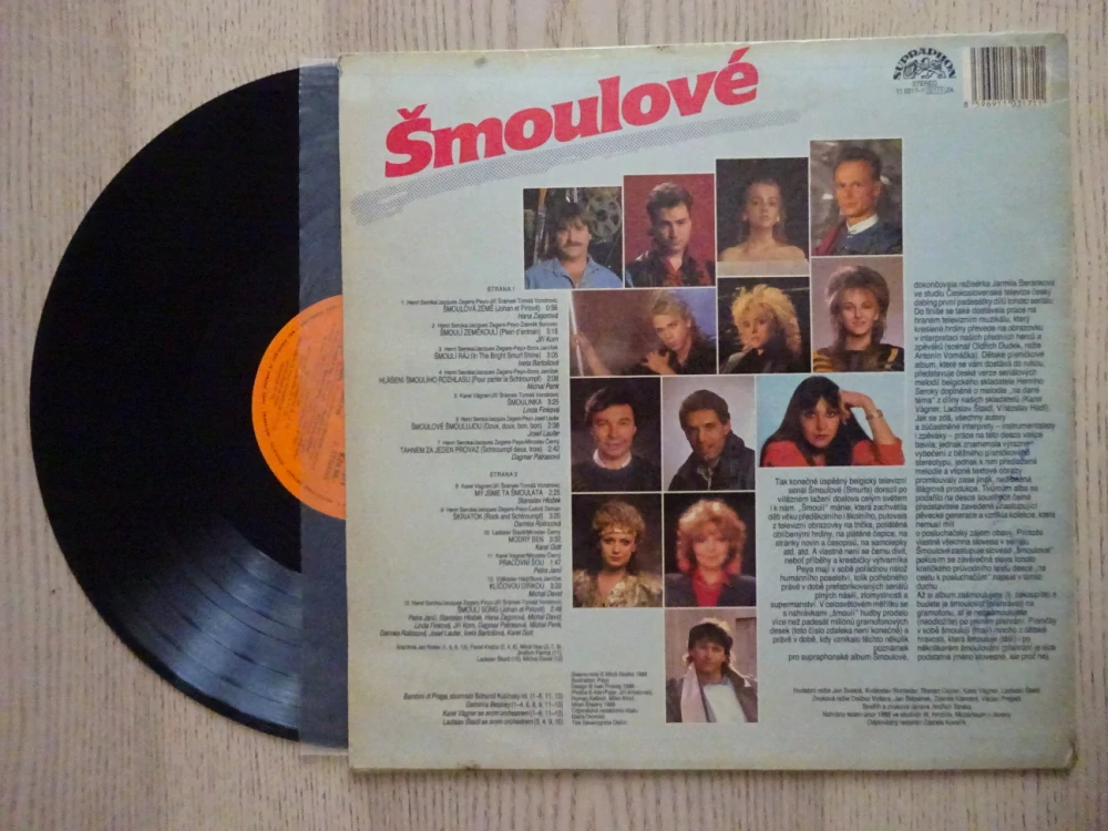 ŠMOULOVÉ, LP