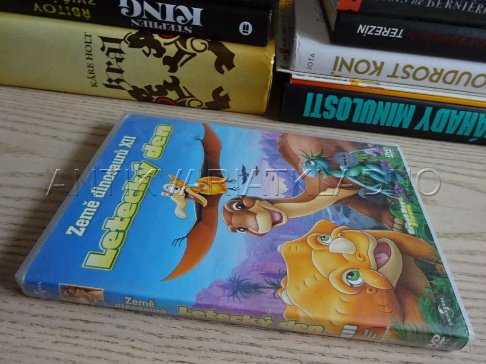 ZEMĚ DINOSAURŮ XII, LETECKÝ DEN, DVD FILM